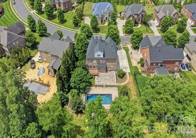 Photo 1 of Mansion for sale at 507 Five Leaf Ln, Waxhaw, NC 28173 | MLS# 4393433 | Listing updated on 2026-10-04