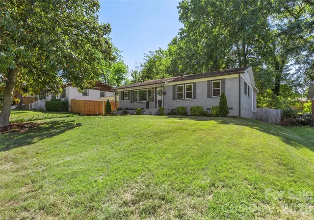 Photo 2 of Single family home for sale at 3629 Sargeant Dr, Charlotte, NC 28217 | MLS# 4393452 | Listing updated on 2026-07-22
