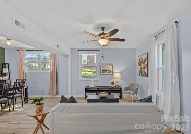 Photo 3 of Single family home for sale at 5662 Coulee Pl, Charlotte, NC 28217 | MLS# 4393487 | Listing updated on 2026-08-15