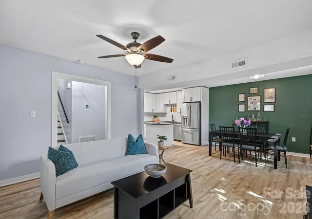 Photo 3 of Single family home for sale at 5662 Coulee Pl, Charlotte, NC 28217 | MLS# 4393487 | Listing updated on 2026-08-15