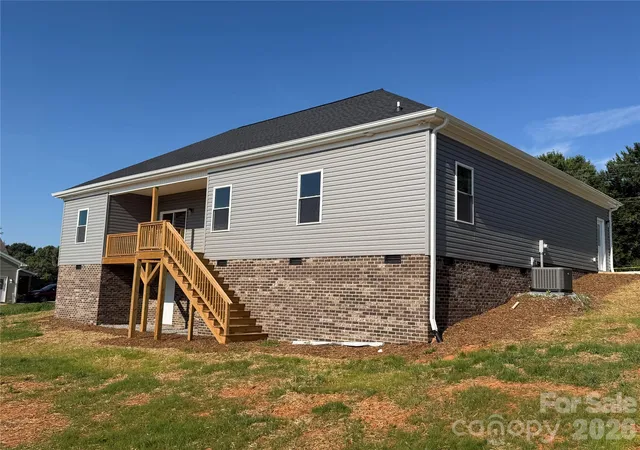 Homes for sale in Taylorsville, NC | 263 C I Chapman Ct, Taylorsville, NC 28681 | MLS# 4393529