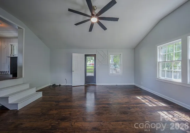 4th image of 501 Fairview Rd, Asheville, NC 28803 | MLS# 4393611
