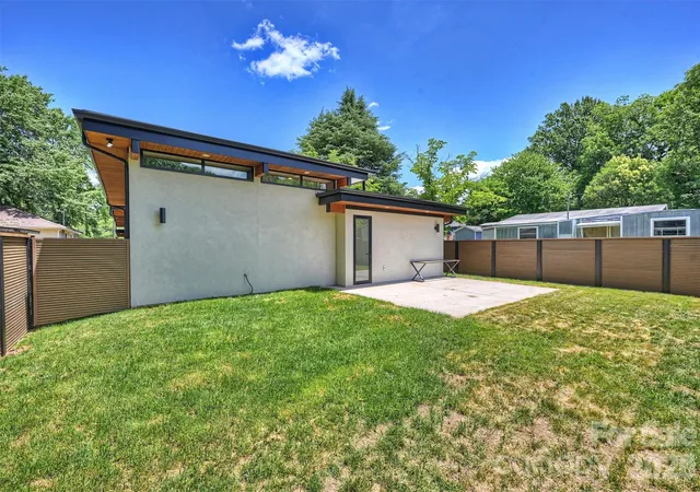 Photo 45 of Single family home for sale at 704 Charles Ave, Charlotte, NC 28205 | MLS# 4393616 | Listing updated on 2026-08-22