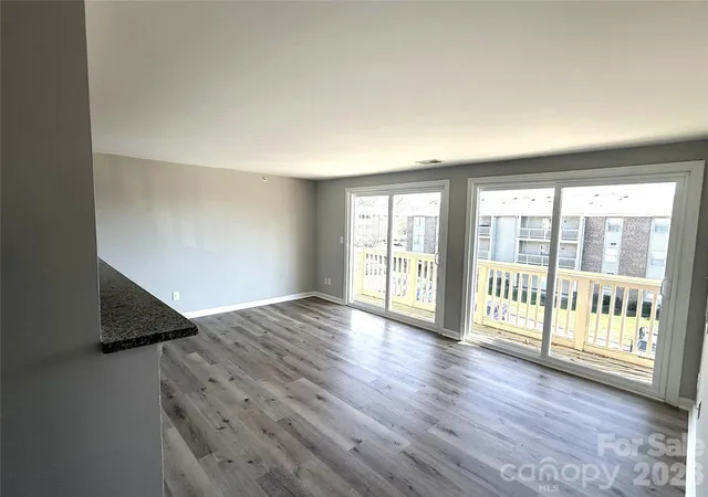 image of 1604 Arlyn Cir #J, Charlotte, NC 28213 | MLS# 4393622