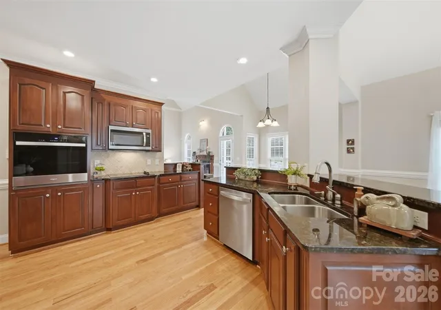 5th image of 1110 Mayfield Cir Nw, Conover, NC 28613 | MLS# 4393654