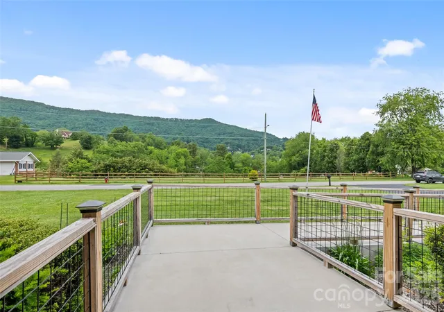 2nd image of 225 Valley View Ter, Waynesville, NC 28786 | MLS# 4393686