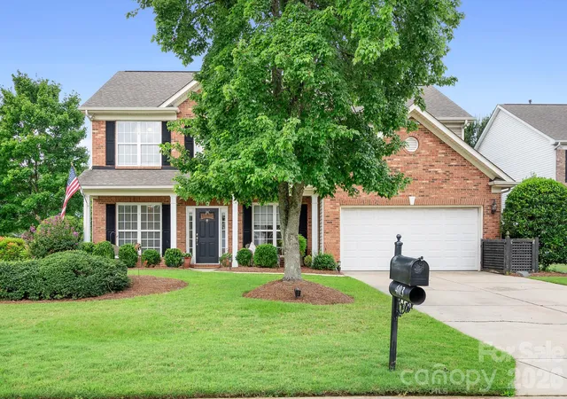 Photo 1 of Single family home for sale at 403 Lafinca Ct #33, Fort Mill, SC 29708 | MLS# 4393703 | Listing updated on 2026-09-17