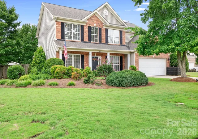Photo 3 of Single family home for sale at 403 Lafinca Ct #33, Fort Mill, SC 29708 | MLS# 4393703 | Listing updated on 2026-09-17