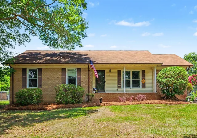 Photo 5 of Sale Pending at 2570 Watson Dr, Lancaster, SC 29720 | MLS# 4393725 | Listing updated on 2026-07-08