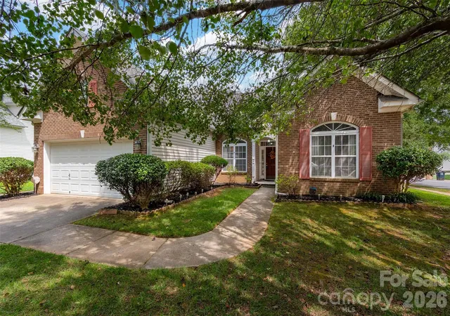 Homes for sale in Indian Trail, NC | 1000 Master Gunner Ct, Indian Trail, NC 28079 | MLS# 4393730