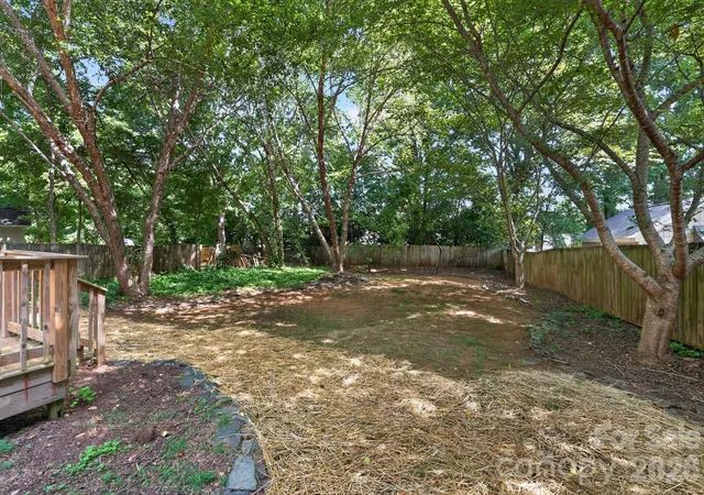 16th image of 7812 Surreywood Pl, Charlotte, NC 28270 | MLS# 4393733