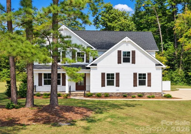 Photo 2 of Single family home for sale at 3222 Player Ct, Salisbury, NC 28144 | MLS# 4393739 | Listing updated on 2026-10-02