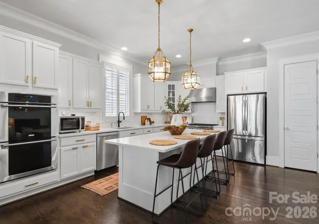 Photo 3 of Single family home for sale at 412 Eli St, Charlotte, NC 28204 | MLS# 4393807 | Listing updated on 2026-09-23