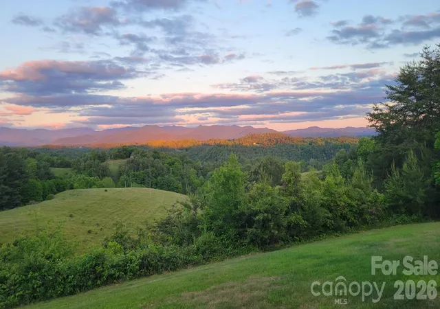 Photo 1 of Single family home for sale at 1091 Windswept Ridge Rd, Marshall, NC 28753 | MLS# 4393811 | Listing updated on 2026-08-31