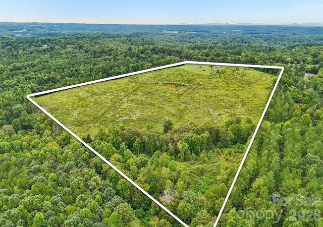 Photo 2 of Single family home for sale at 4806 Harmony Hwy, Hamptonville, NC 27020 | MLS# 4393822 | Listing updated on 2026-09-24