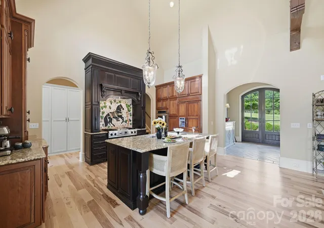 Photo 4 of Single family home for sale at 8528 Waxhaw Crk Rd, Waxhaw, NC 28173 | MLS# 4393838 | Listing updated on 2026-10-12