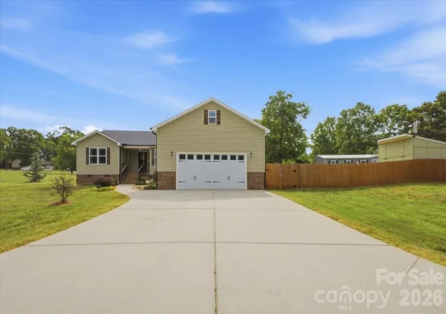 Homes for sale in Maiden, NC | 3788 Rene Ln, Maiden, NC 28650 | MLS# 4393846
