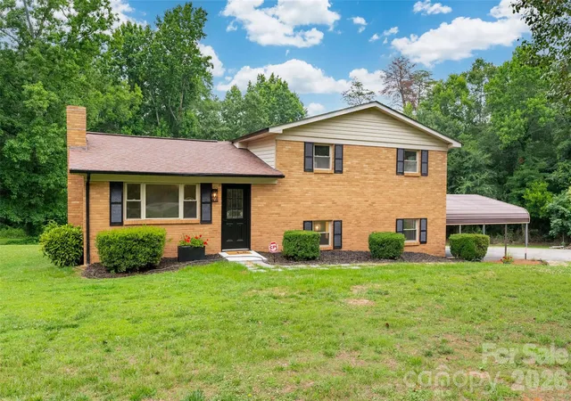 Homes for sale in Iron Station, NC | 3339 Rhyne Forest Rd, Iron Station, NC 28080 | MLS# 4393893