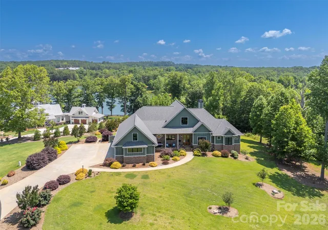 Photo 3 of Mansion for sale at 398 Mapleton Ln, Columbus, NC 28722 | MLS# 4393897 | Listing updated on 2026-06-19