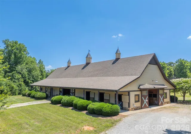 48th image of 398 Mapleton Ln, Columbus, NC 28722 | MLS# 4393897