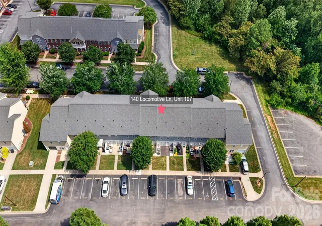 2nd image of 140 Locomotive Ln, Mooresville, NC 28115