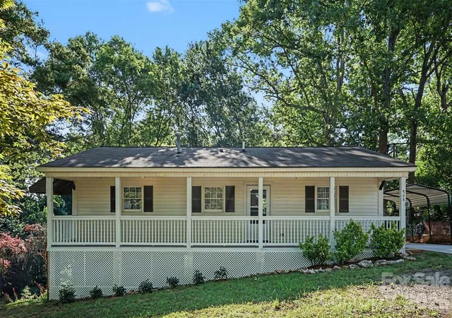 1st image of 308 N Carpenter St, Kings Mountain, NC 28086 | MLS# 4393914