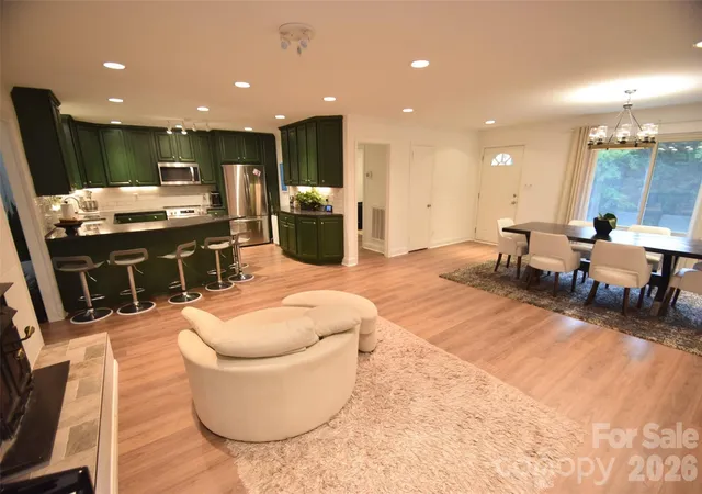 Photo 2 of Single family home for sale at 8202 Lawyers Rd, Charlotte, NC 28227 | MLS# 4393920 | Listing updated on 2026-09-29