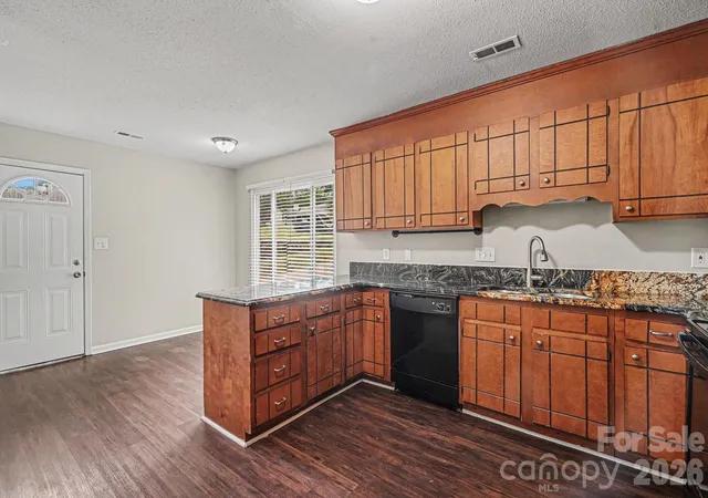 Photo 3 of Single family home for sale at 11613 Rimrock Cyn Dr, Charlotte, NC 28226 | MLS# 4393969 | Listing updated on 2026-08-21
