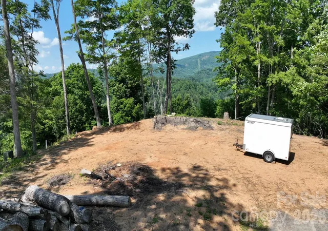 Photo 5 of Land for sale at Lot 6 Pinnacle View, Elk Park, NC 28622 | MLS# 4393975 | Listing updated on 2026-06-18