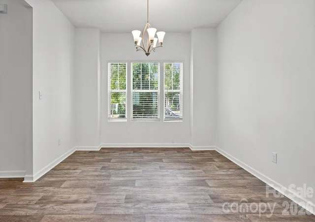 Photo 4 of Townhouse for sale at 15033 Meacham Farm Dr, Huntersville, NC 28078 | MLS# 4393977 | Listing updated on 2026-09-24