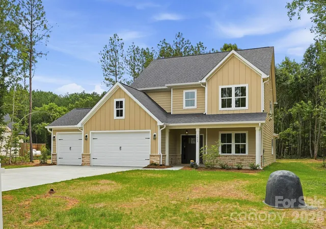 Photo 2 of Single family home for sale at 1029 Baylor Grv Rd, Monroe, NC 28112 | MLS# 4393984 | Listing updated on 2026-10-07