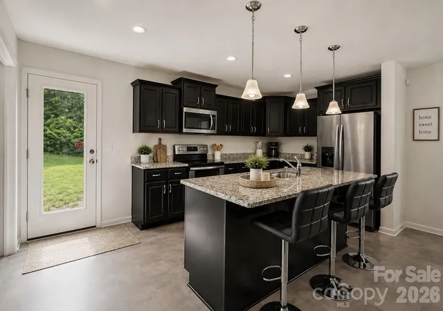 Photo 4 of Single family home for sale at 427 Amberly Cir #39, Pageland, SC 29728 | MLS# 4393996 | Listing updated on 2026-09-01