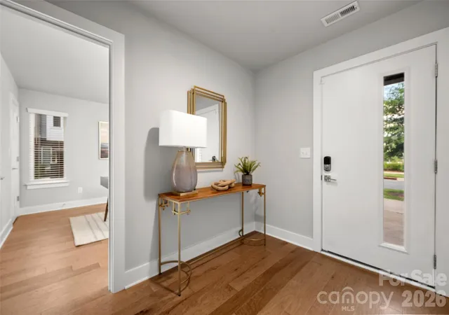 4th image of 2104 Bryant Park Dr, Charlotte, NC 28208 | MLS# 4394009