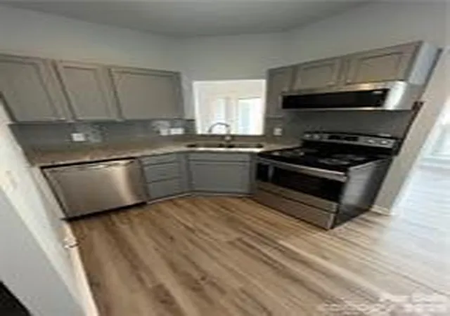 Photo 3 of Condo for sale at 6509 Quarterbridge Ln, Charlotte, NC 28262 | MLS# 4394038 | Listing updated on 2026-08-29