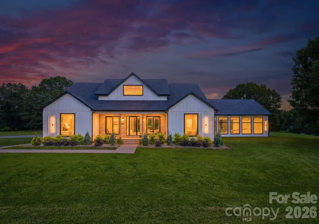 Photo 1 of Single family home for sale at 1120 Baron Rd, Waxhaw, NC 28173 | MLS# 4394050 | Listing updated on 2026-07-28