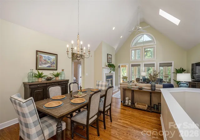 5th image of 171 Ashefield Ct, Hendersonville, NC 28791 | MLS# 4394052
