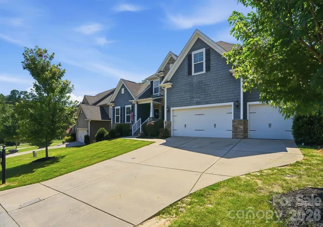 Photo 47 of Single family home for sale at 10420 Daufuskie Dr, Charlotte, NC 28278 | MLS# 4394078 | Listing updated on 2026-09-04