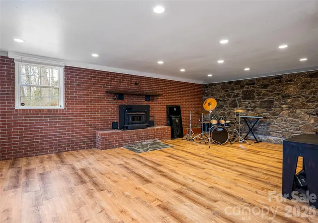 5th image of 233 Church Rd, Fairview, NC 28730 | MLS# 4394099