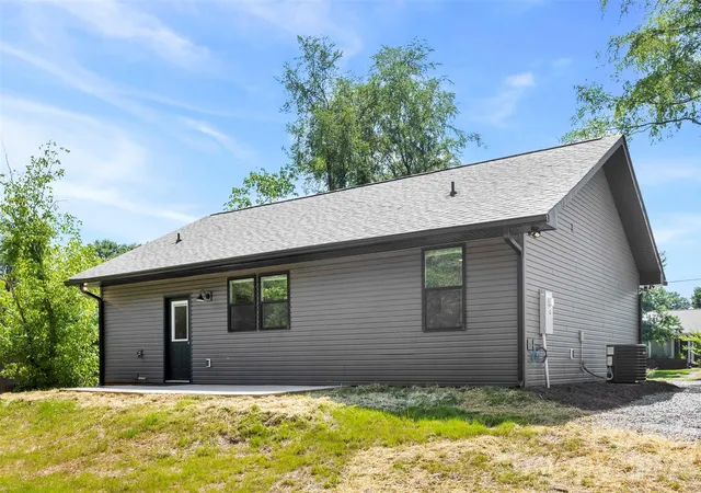 Homes for sale in Dallas, NC | 1003 College Blvd, Dallas, NC 28034 | MLS# 4394111