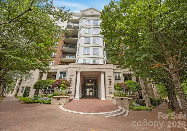 3rd image of 300 W 5Th St #343, Charlotte, NC 28202 | MLS# 4394120