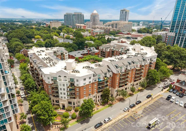 1st image of 300 W 5Th St #343, Charlotte, NC 28202 | MLS# 4394120