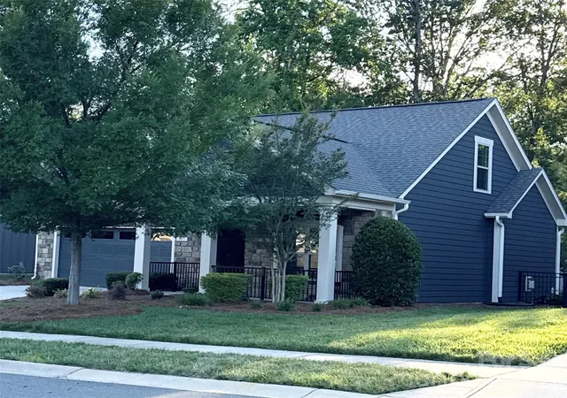 Homes for sale in Waxhaw, NC | 1617 Traditions Ct #4, Waxhaw, NC 28173 | MLS# 4394141
