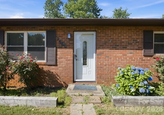 5th image of 2405 2Nd St, Statesville, NC 28677 | MLS# 4394144