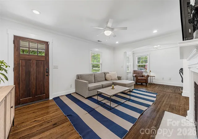 Photo 4 of Single family home for sale at 2448 Morton St, Charlotte, NC 28208 | MLS# 4394147 | Listing updated on 2026-08-09