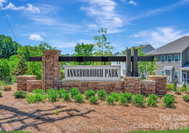 4th image of 646 Downshire Rd Nw, Concord, NC 28027 | MLS# 4394167