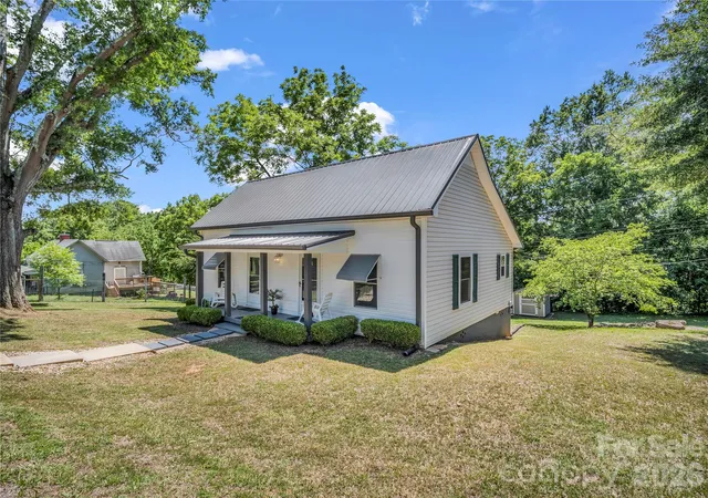 4th image of 193 Middle St, Ellenboro, NC 28040 | MLS# 4394171