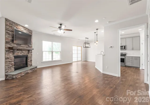 Photo 5 of Townhouse for sale at 4010 Woodsmill Rd, Fort Mill, SC 29707 | MLS# 4394180 | Listing updated on 2026-08-13