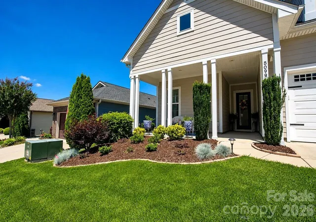 2nd image of 5099 Looking Glass Trl, Denver, NC 28037 | MLS# 4394193