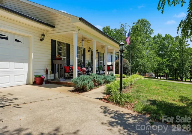 Homes for sale in Taylorsville, NC | 57 Riverview Rd, Taylorsville, NC 28681 | MLS# 4394196