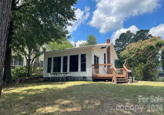 Homes for sale in Norwood, NC | 128 Curran Point Dr, Norwood, NC 28128 | MLS# 4394203